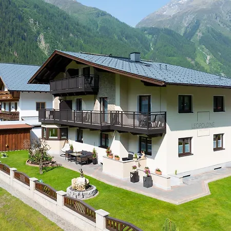 Bed and breakfast Leopoldine Längenfeld