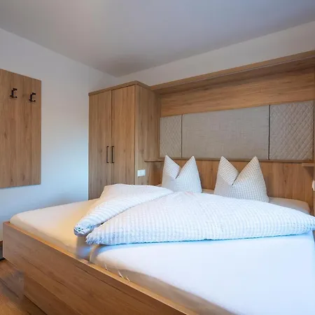 Bed & Breakfast Leopoldine Langenfeld